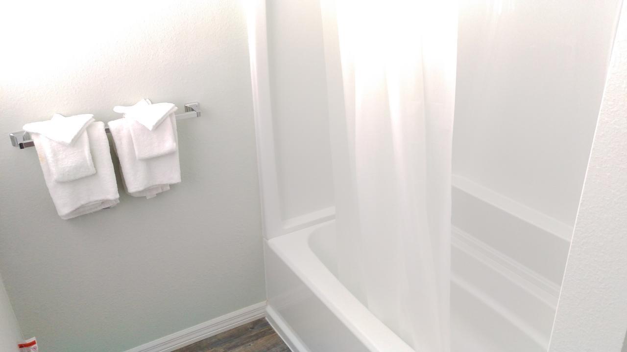 Beachview Suites Клиъруотър Бийч Екстериор снимка